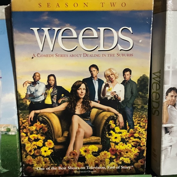Weeds Season Two DVD - Picture 1 of 9